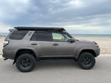 Toyota 4Runner 2018 года за 20 000 000 тг. в Актау – фото 4