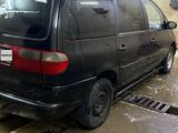 Volkswagen Sharan 1998 года за 1 691 918 тг. в Кызылорда – фото 2