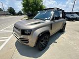 Land Rover Defender OCTA 2025 годаүшін98 980 000 тг. в Алматы – фото 4