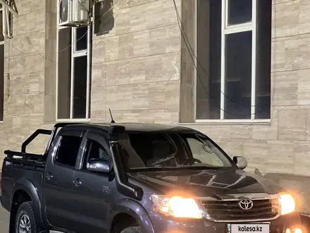 Toyota Hilux 2013 года за 11 000 000 тг. в Жанаозен