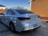 Hyundai Sonata 2018 года за 6 000 000 тг. в Атырау – фото 5