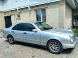 Mercedes-Benz E 240 1998 года за 2 300 000 тг. в Талдыкорган – фото 2