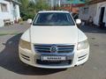 Volkswagen Touareg 2008 года за 4 500 000 тг. в Астана