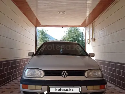 Volkswagen Golf 1994 года за 2 500 000 тг. в Шымкент