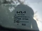 Лобовое стекло KIA за 20 000 тг. в Алматы – фото 4