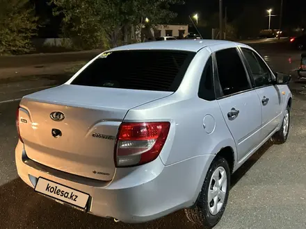 ВАЗ (Lada) Granta 2190 2016 года за 2 500 000 тг. в Семей – фото 4