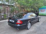 Mercedes-Benz E 200 2004 года за 5 500 000 тг. в Астана – фото 2