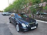 Mercedes-Benz E 200 2004 года за 5 500 000 тг. в Астана – фото 4