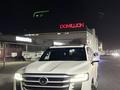 Toyota Land Cruiser 2023 года за 58 000 000 тг. в Алматы – фото 2