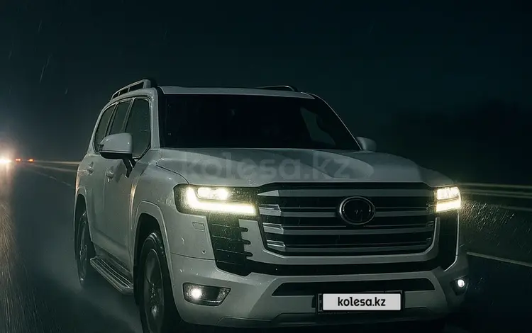 Toyota Land Cruiser 2023 года за 58 000 000 тг. в Алматы