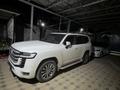 Toyota Land Cruiser 2023 года за 58 000 000 тг. в Алматы – фото 7