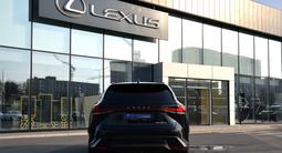 Lexus RX 350h F Sport Design 2025 года за 45 014 400 тг. в Шымкент – фото 4