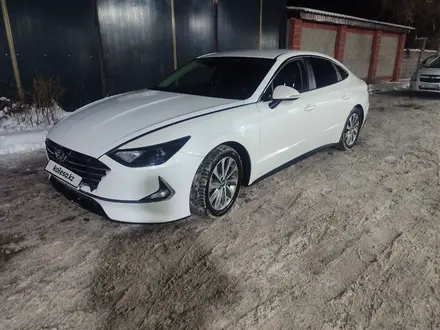 Hyundai Sonata 2019 года за 9 300 000 тг. в Алматы