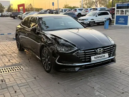 Hyundai Sonata 2023 года за 11 700 000 тг. в Караганда – фото 3
