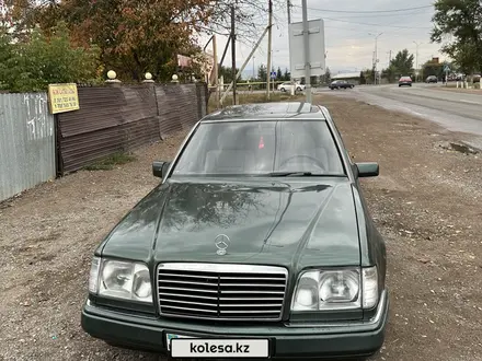 Mercedes-Benz E 280 1995 года за 2 650 000 тг. в Алматы – фото 11