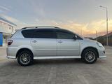 Toyota Ipsum 2004 годаүшін5 000 000 тг. в Атырау – фото 3