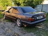 Mercedes-Benz E 230 1990 года за 950 000 тг. в Алматы – фото 3