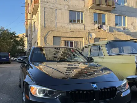 BMW 335 2015 года за 8 000 000 тг. в Астана – фото 2