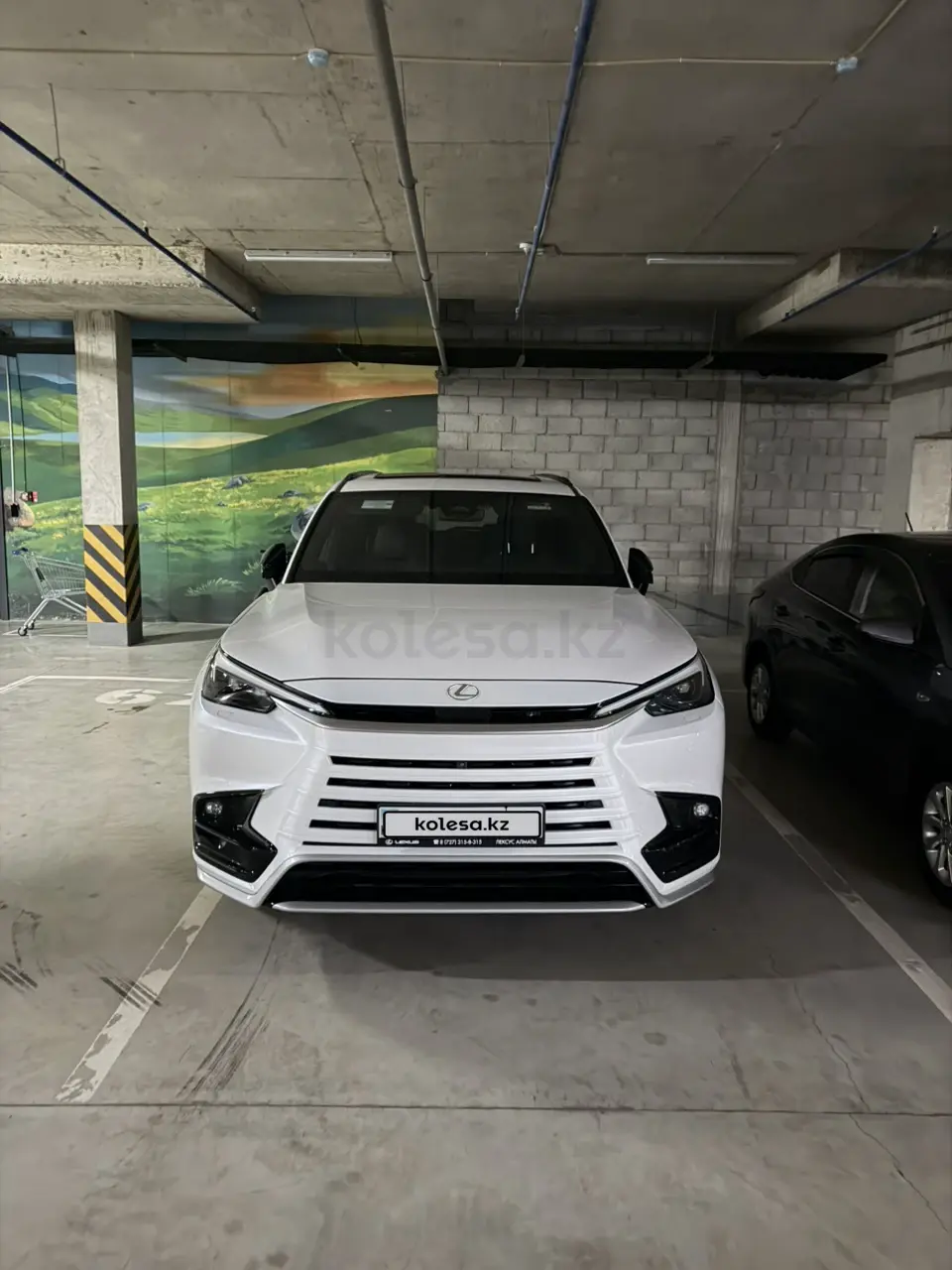 Lexus TX, 2025