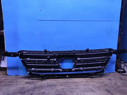 Решетка радиатора Honda CR-V рестайлинг за 38 000 тг. в Астана – фото 2