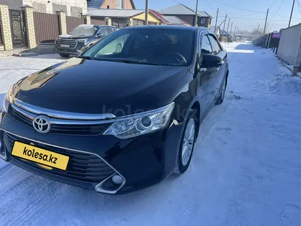 Toyota Camry 2015 года за 11 800 000 тг. в Астана