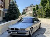 BMW 740 1999 годаүшін8 600 000 тг. в Алматы