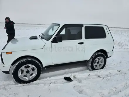 ВАЗ (Lada) Lada 2121 2017 года за 3 100 000 тг. в Павлодар – фото 5