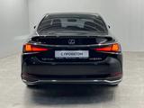 Lexus ES 300h Luxury 2.5 2022 года за 21 000 000 тг. в Алматы – фото 5