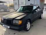 Mercedes-Benz E 260 1987 года за 1 800 000 тг. в Алматы – фото 2