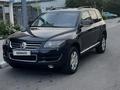 Volkswagen Touareg 2008 года за 5 300 000 тг. в Костанай