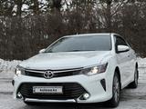 Toyota Camry 2014 года за 11 500 000 тг. в Усть-Каменогорск – фото 2