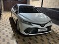 Toyota Camry 2019 годаfor12 800 000 тг. в Шымкент – фото 3