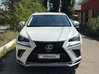 Lexus NX 300