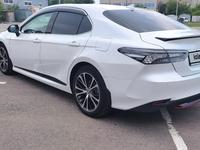 Toyota Camry 2021 годаfor15 100 000 тг. в Петропавловск