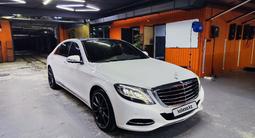 Mercedes-Benz S 400 2014 годаүшін22 000 000 тг. в Астана – фото 2