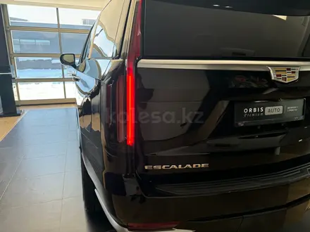 Cadillac Escalade 2023 года за 67 500 000 тг. в Алматы – фото 15