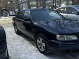 Nissan Maxima 1997 года за 2 300 000 тг. в Семей