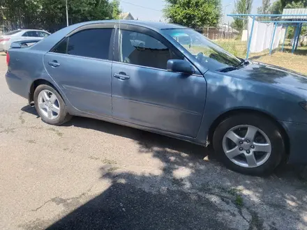 Toyota Camry 2003 года за 5 200 000 тг. в Тараз – фото 3