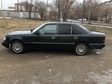 Mercedes-Benz E 200 1995 годаүшін1 550 000 тг. в Караганда – фото 5