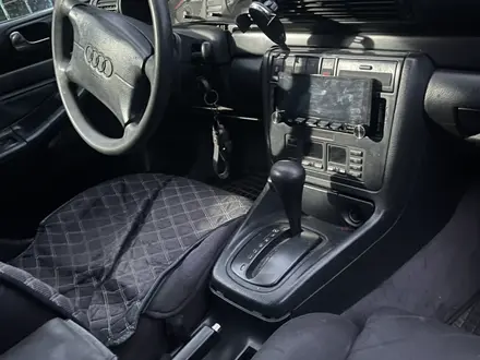 Audi A4 1995 года за 900 000 тг. в Алматы – фото 5