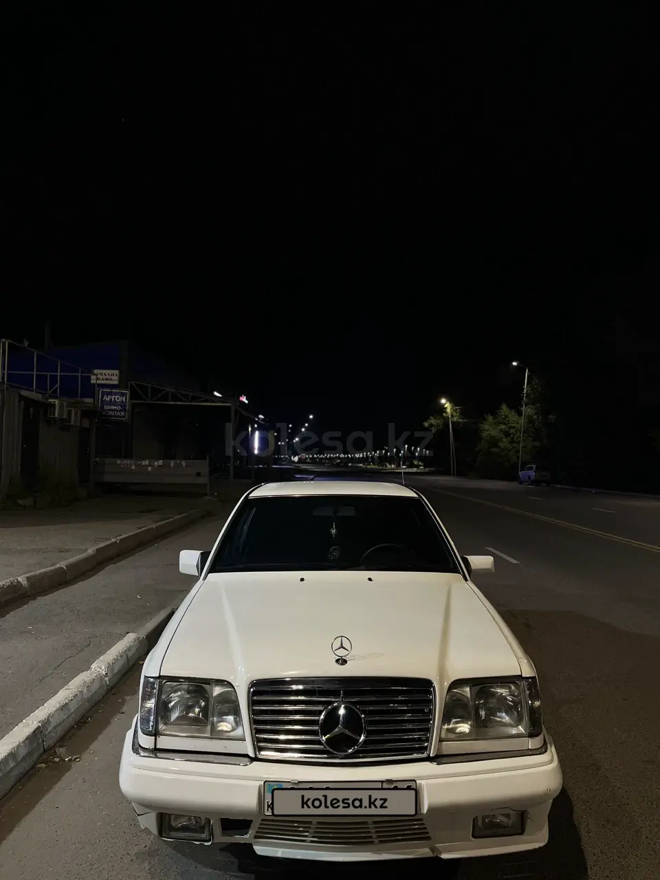 Mercedes-Benz E-Class, 1994