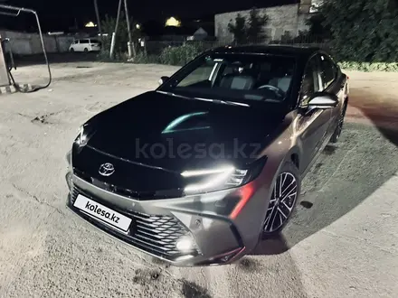 Toyota Camry 2025 года за 20 500 000 тг. в Семей – фото 4