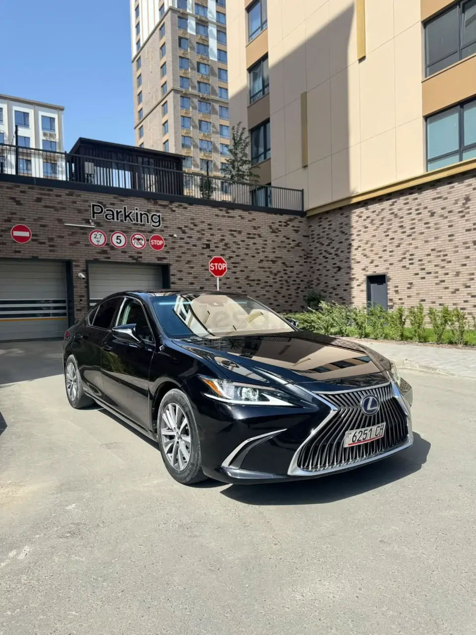 Lexus ES, 2020