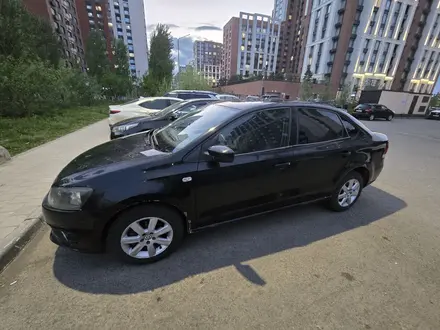 Volkswagen Polo 2012 года за 3 200 000 тг. в Астана – фото 2