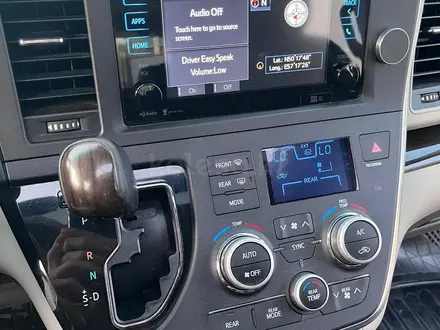 Toyota Sienna 2015 года за 9 500 000 тг. в Актобе – фото 8