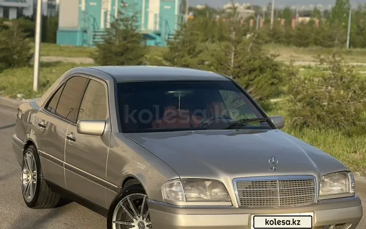 Mercedes-Benz C 200 1994 года за 2 000 000 тг. в Алматы