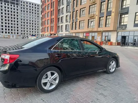 Toyota Camry 2013 года за 6 700 000 тг. в Актау – фото 3