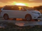Toyota Sienna 2015 года за 14 000 000 тг. в Шымкент