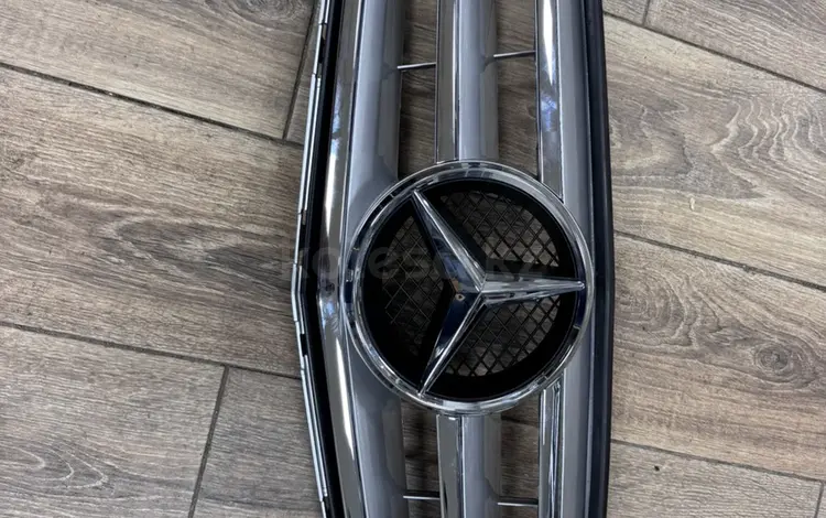 Решетка радиатора Mercedes Benz W204үшін45 000 тг. в Алматы