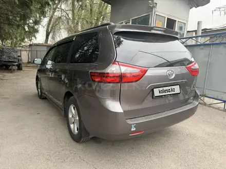 Toyota Sienna 2019 года за 16 500 000 тг. в Алматы – фото 4